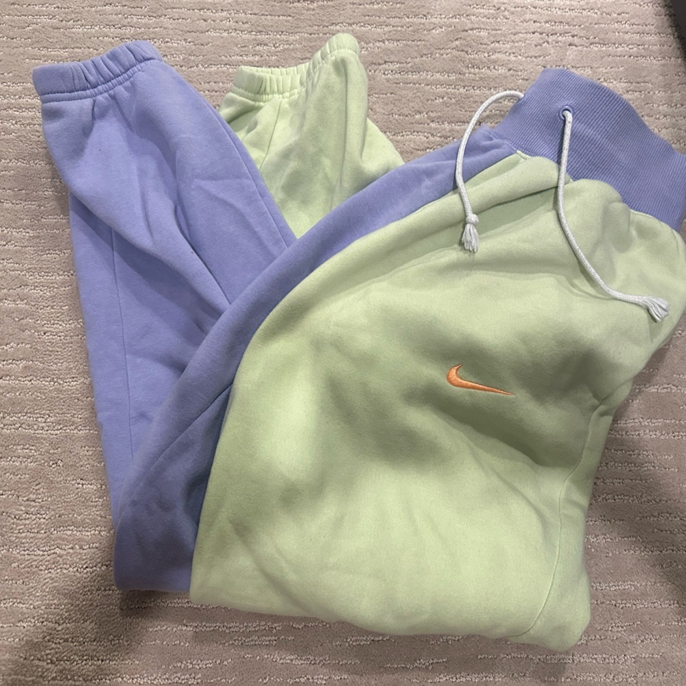 great condition nike sweatpants